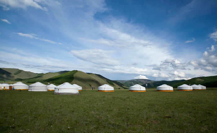 luxury-ger-camp-mongolia